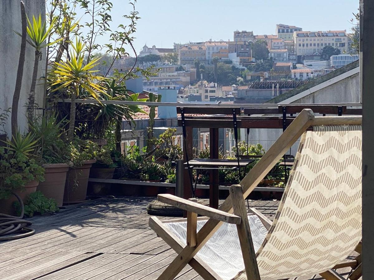 Apartment Terrace & Sunny - Center, Quiet & Pratical Lisbon